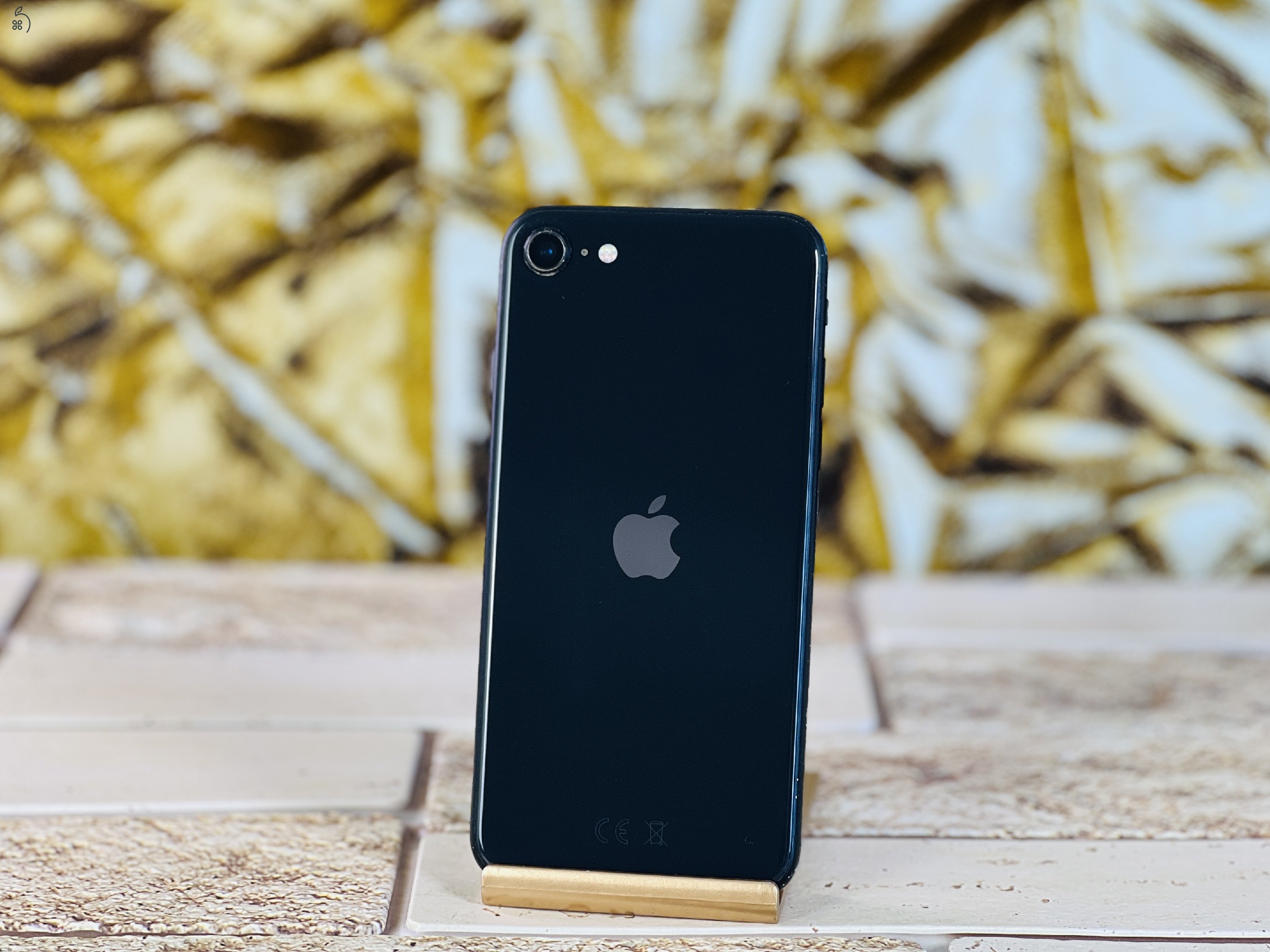 Eladó iPhone SE (2020) 64 GB Black 100% aksi szép állapotú - 12 HÓ GARANCIA - R6786