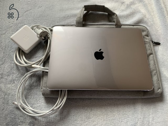 MacBook Pro CTO 13” 2019 | 512gb SSD | 16gb RAM |