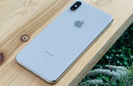 Apple iPhone Xs Max  / 64GB / Silver  / 12 HÓ GARANCIA /