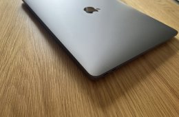 MacBook Air 13-inch 2020 magyar billentyűzet