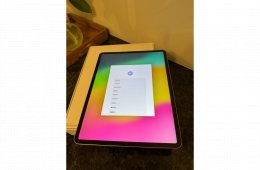 iPad Pro -inch (4. gen) Wi-Fi + AJÁNDÉK Smart Keyboard Folio