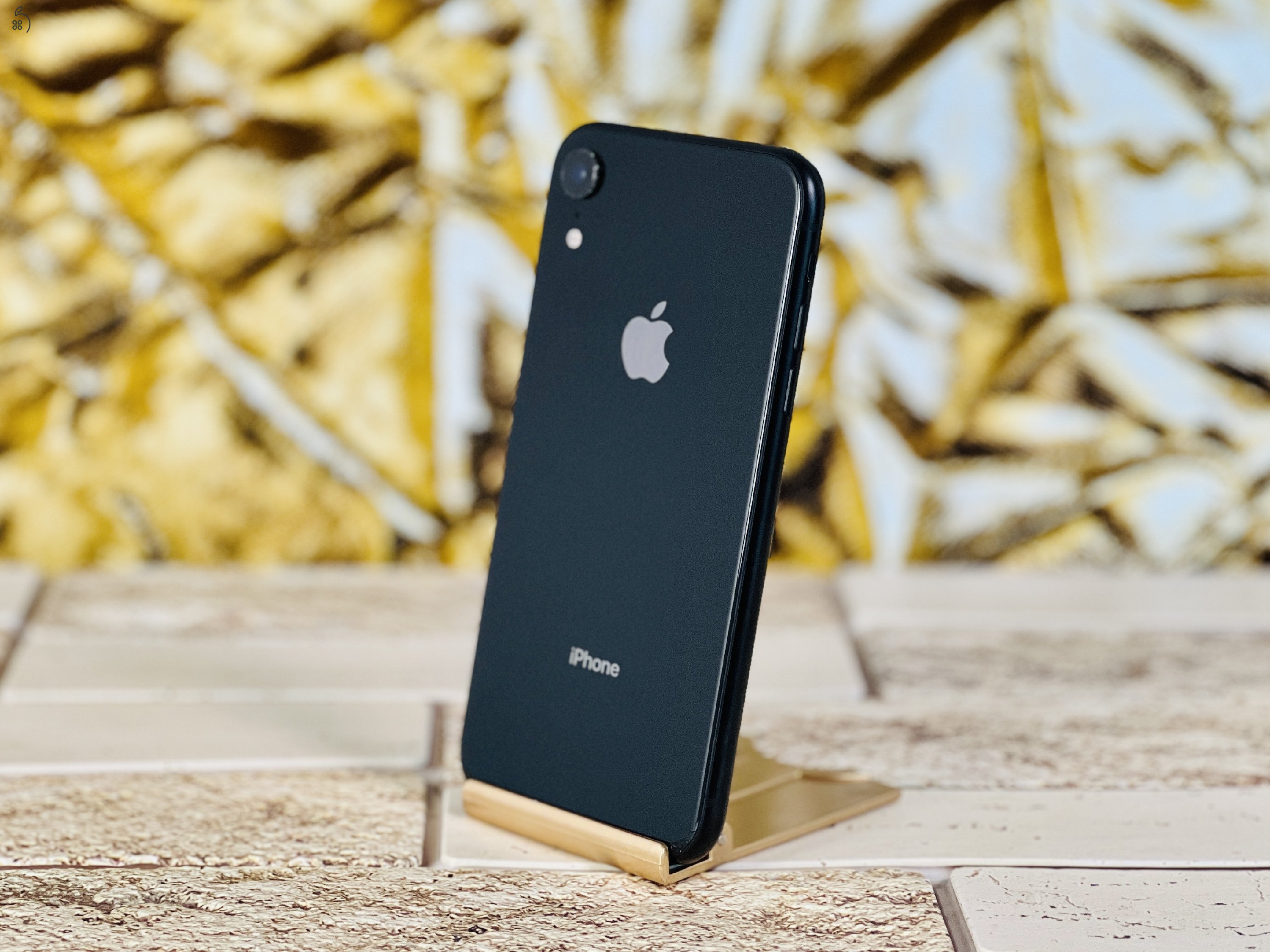 Eladó Felújított Renewd iPhone XR 64 GB Black szép állapotú - 12 HÓ GARANCIA - 022