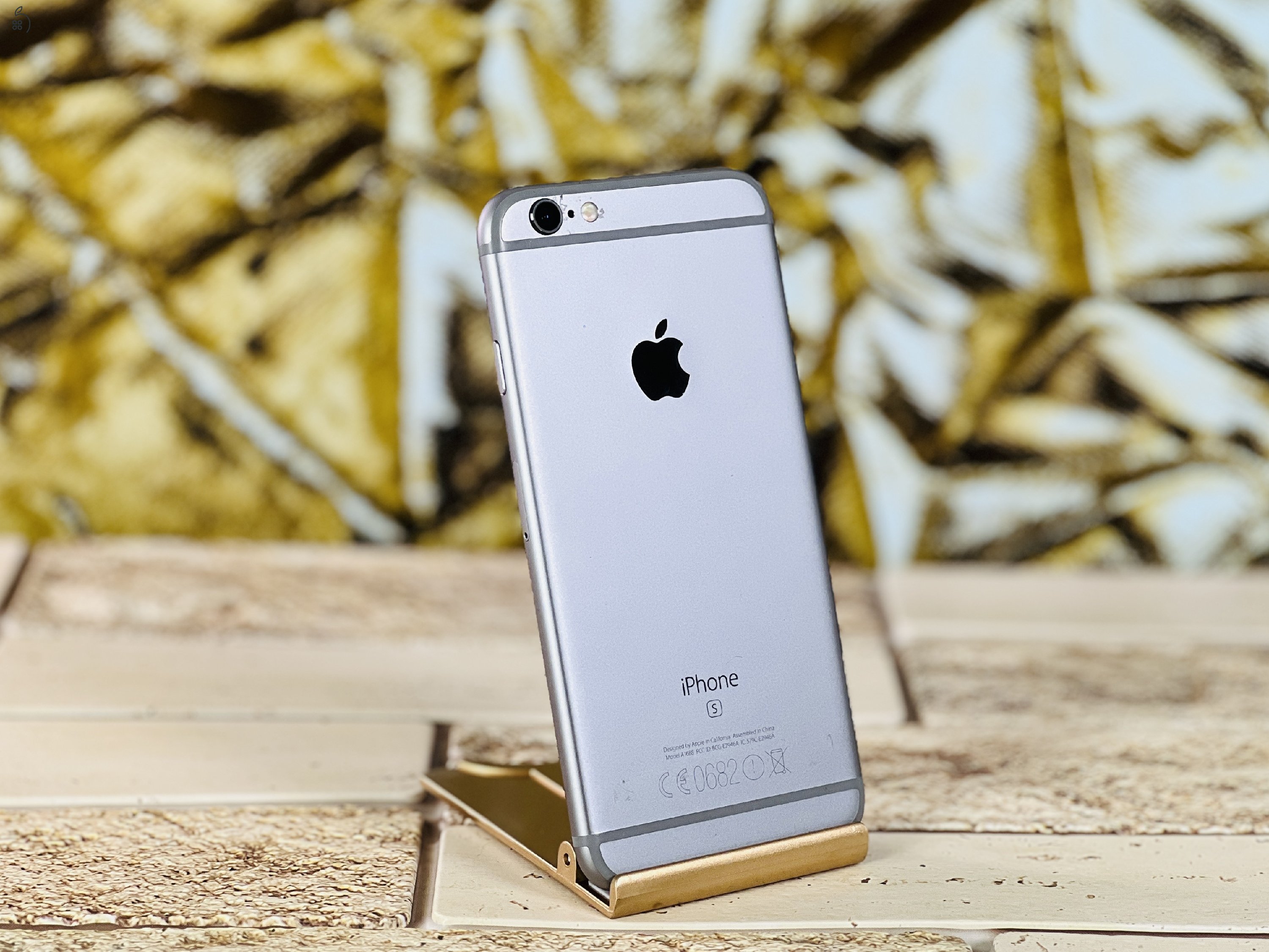 Eladó iPhone 6s 32 GB Space Gray szép állapotú - 12 HÓ GARANCIA - R821