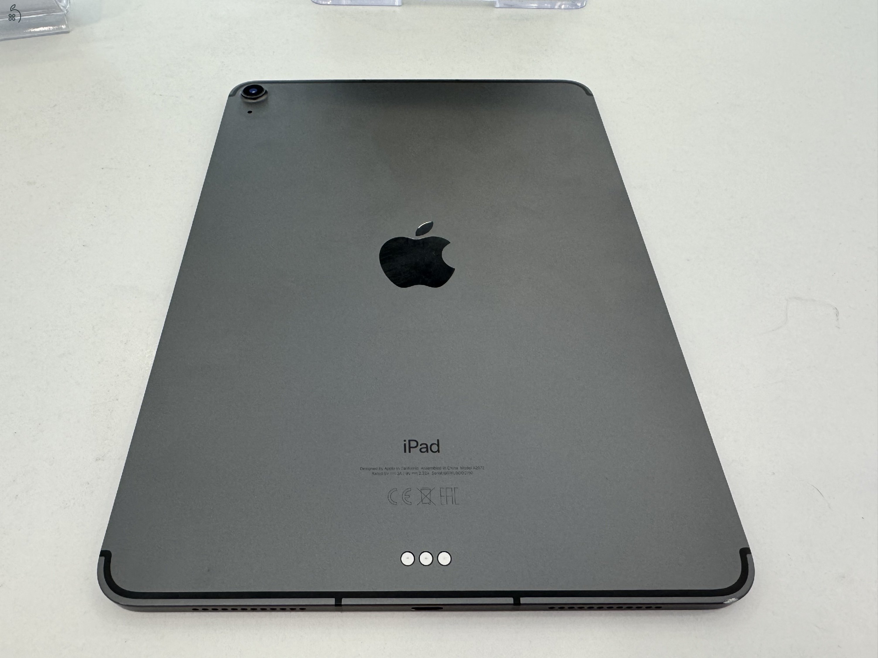 iPad Air 4 64GB Cellular Független Újszerű/1 hónap gar./Akku 95%/z17