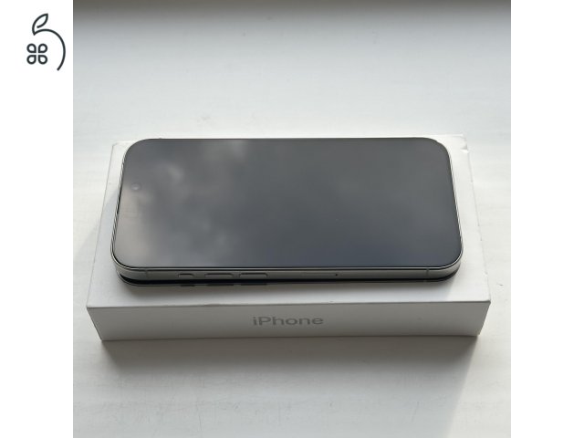 HIBÁTLAN iPhone 15 Pro 128GB Silver Titanium - 1 ÉV GARANCIA Kártyafüggetlen, 99% Akkumulátor 