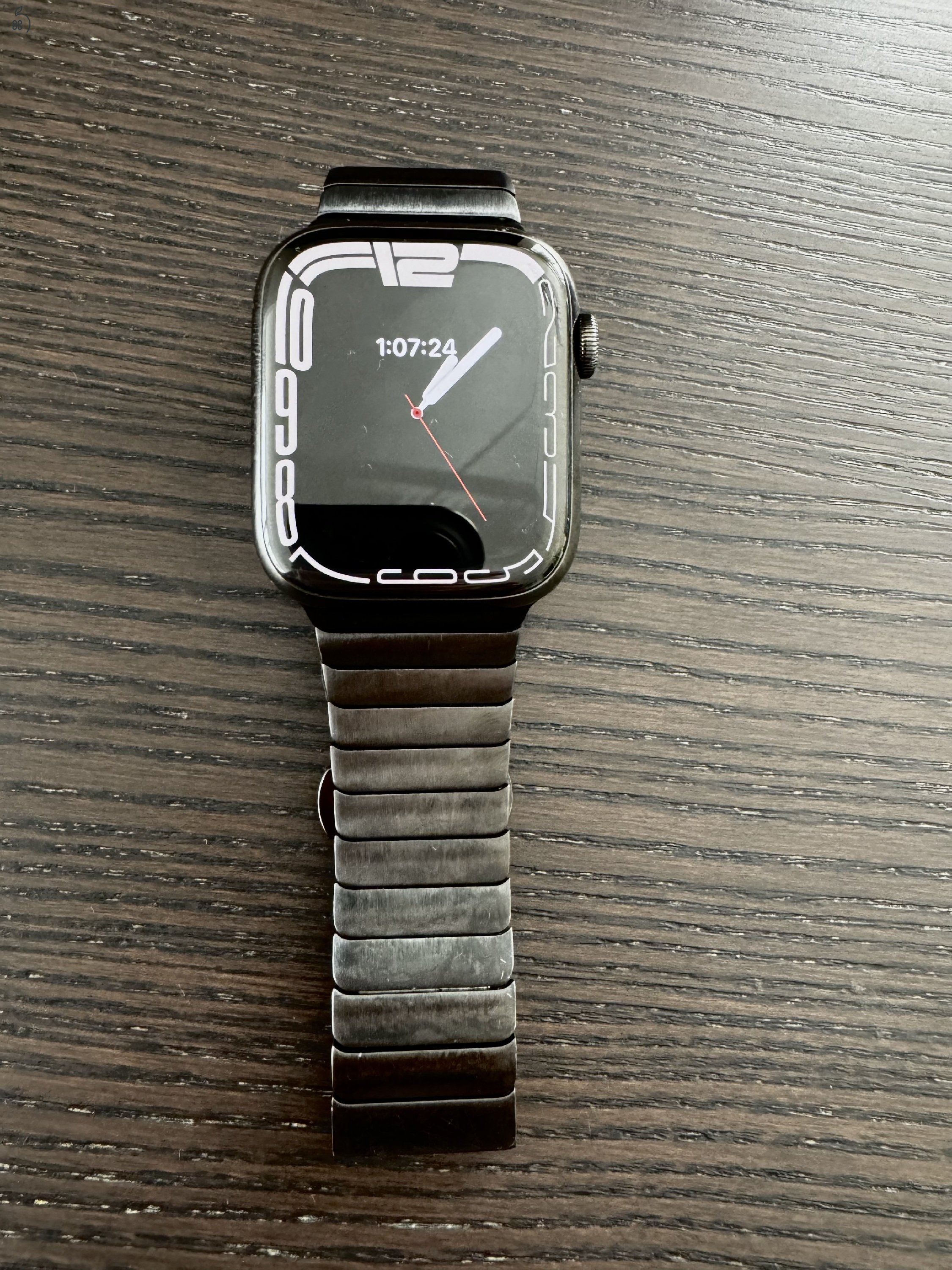 Apple Watch Series 7 45mm Cellular Grafitszínű rozsdamentes acél grafitszínű