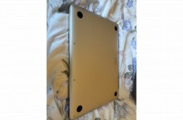 Apple Macbook Pro 13col A1502 2015 Laptop