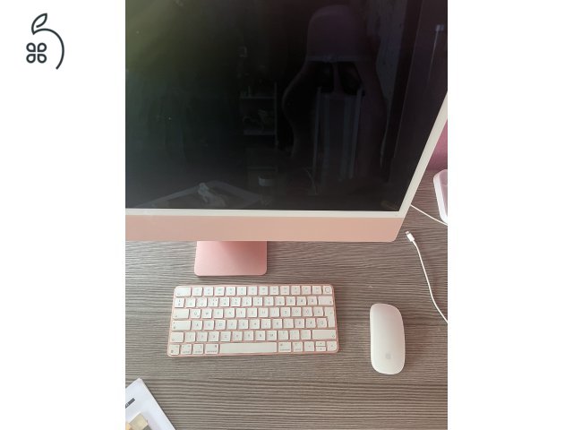 Eladó iMac kiváló állapotban
