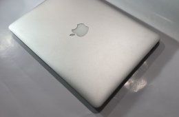 Macbook Pro Retina 13