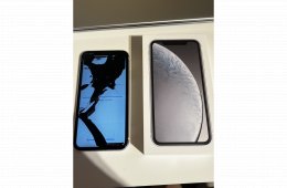 Eladó iPhone Xr ( használt, törött képrenyő)
