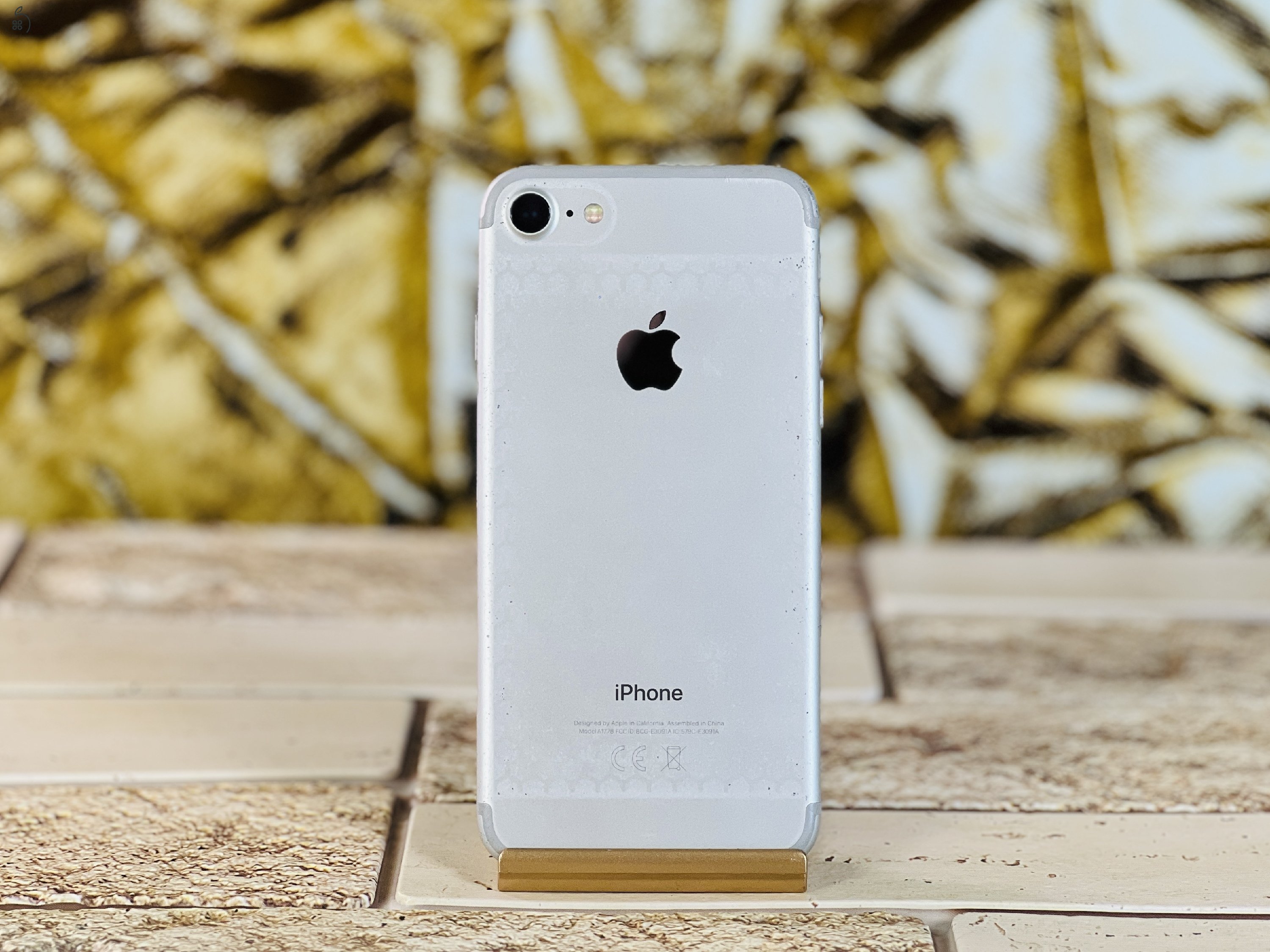 Eladó iPhone 7 128 GB Silver 100% aksi szép állapotú -  S861