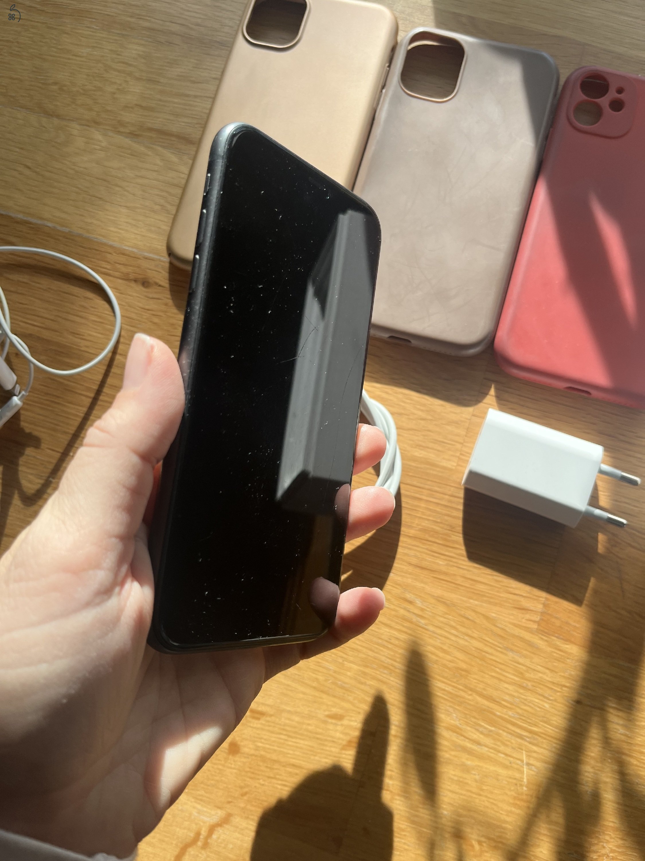 Iphone 11, 128 gb, fekete, független telefon