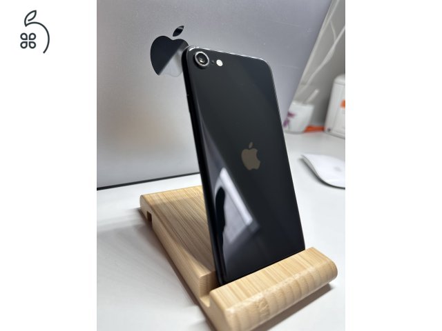  iPhone SE2020 64GB, Fekete, Szép állapotú, Független 