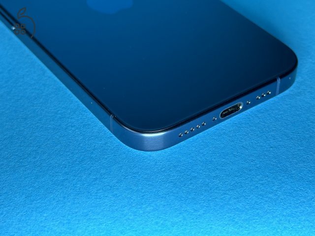 iPhone 15 Pro kék, 128GB, független, Akku 100%, 30 hó garancia újszerű állapot