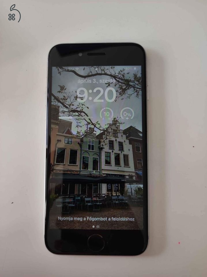 iPhone SE 2020 független 
