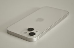 Fehér Iphone 13