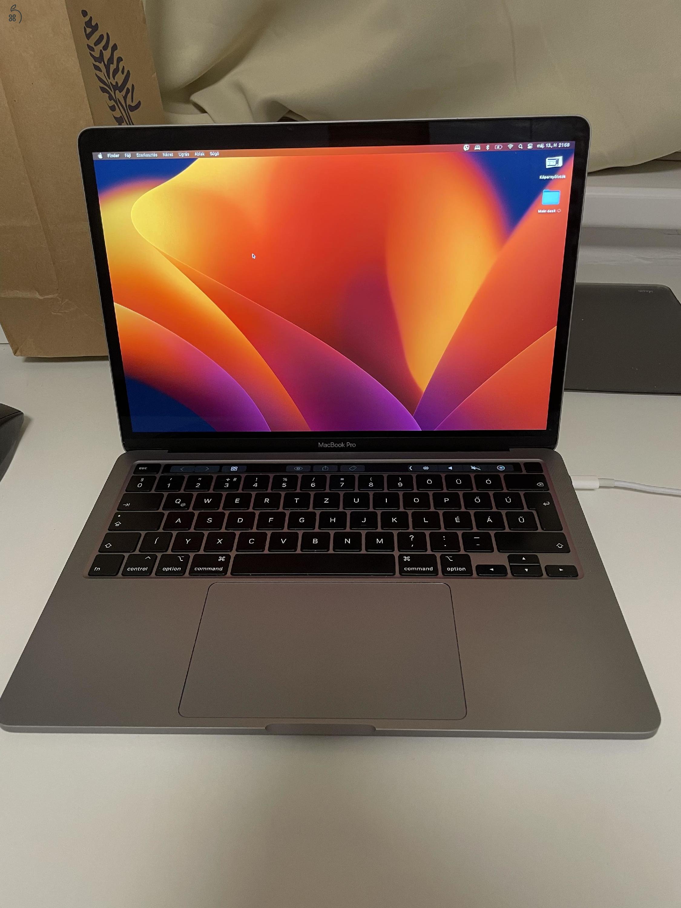 MacBook Pro 2020 i5, 1 tb SSD, 16 gb ram