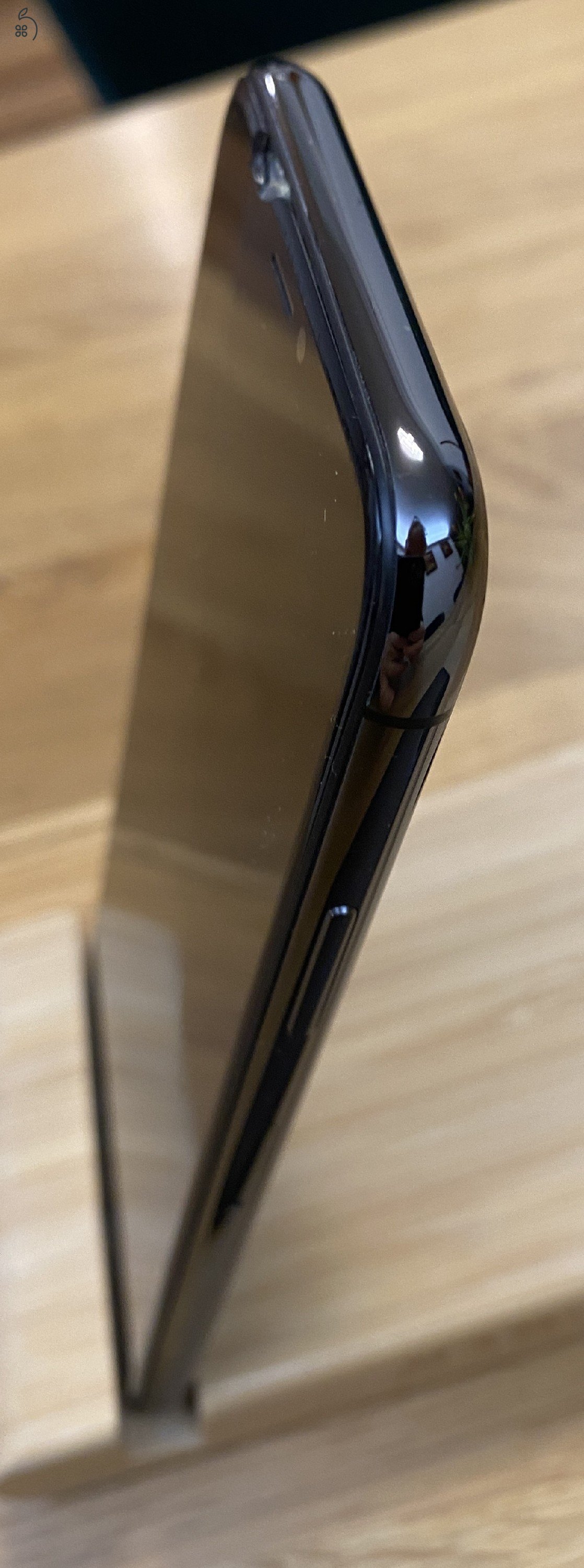iPhone X, 256 GB, törött kijelző, hibás mikrofonok, no face ID
