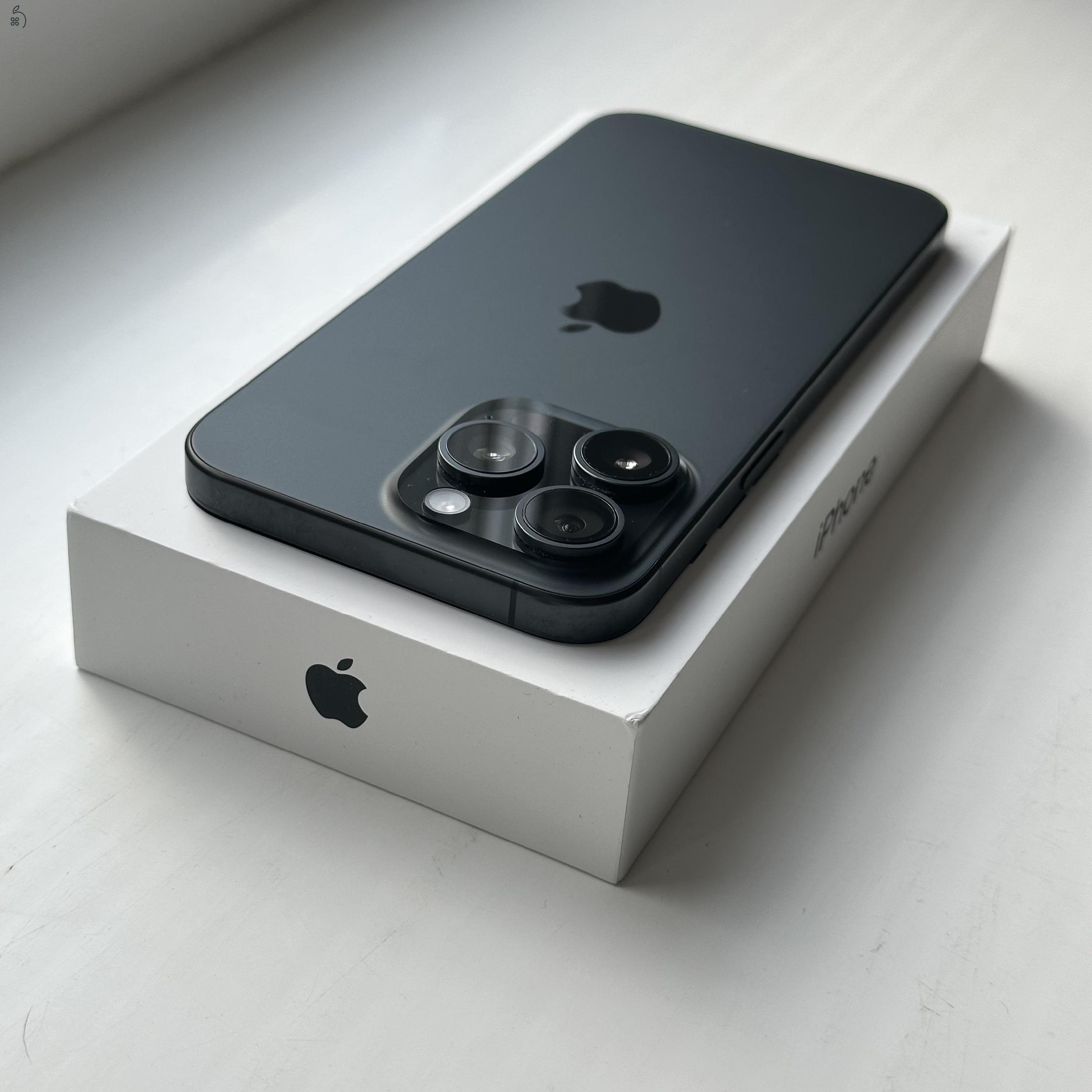 HIBÁTLAN iPhone 15 Pro Max 256GB Black Titanium - 1 ÉV GARANCIA, Kártyafüggetlen, 100 % Akkumulátor