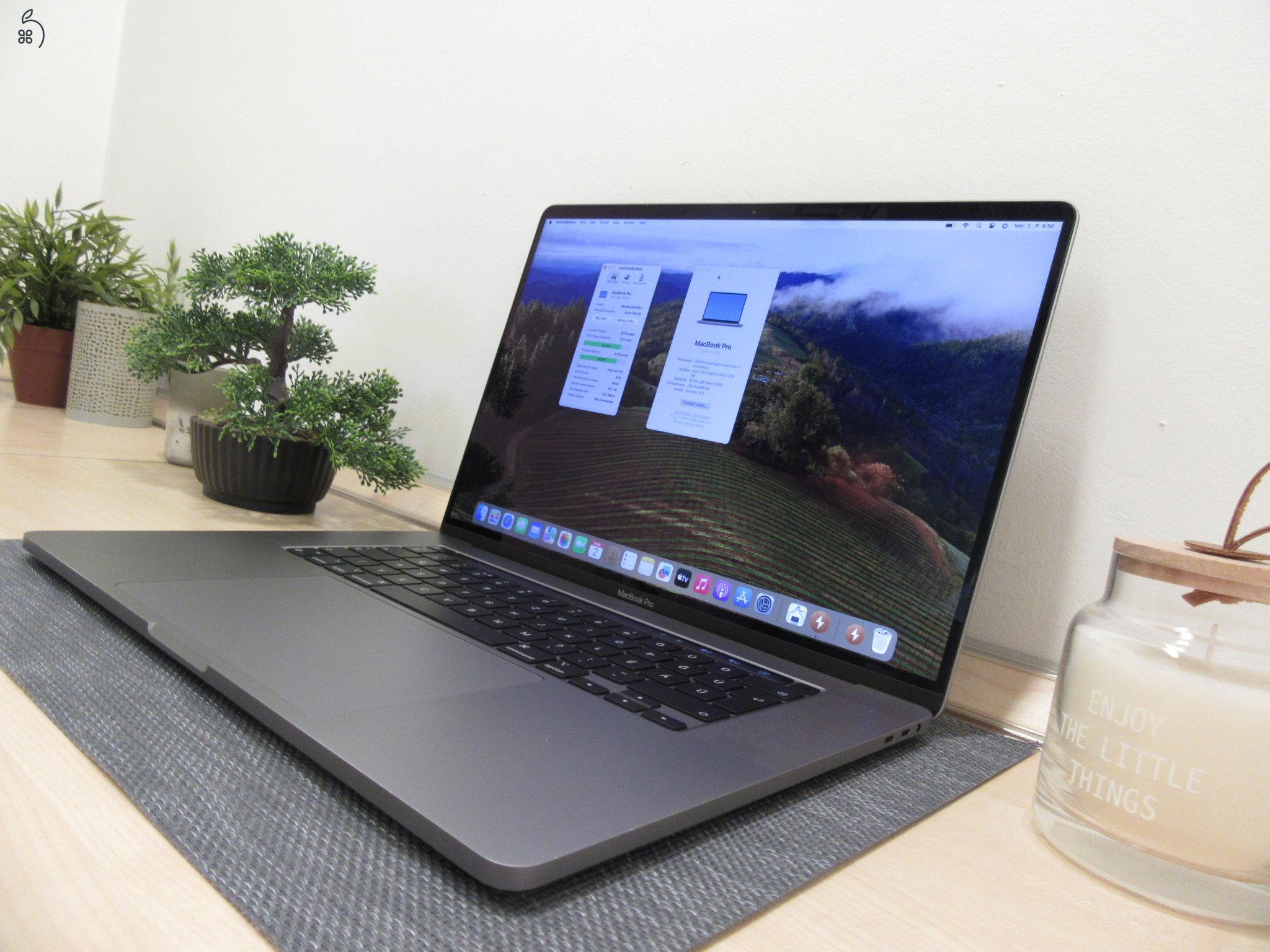  Apple Retina Macbook Pro 16 - 2019 - Használt, szép állapot 