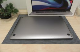 Apple Retina Macbook Pro 16 - 2019 - Használt, megkímélt