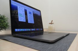  Apple Retina Macbook Pro 13 Touchbar - 2019 - Használt, megkímélt 