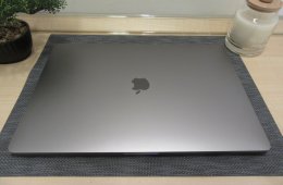  Apple Retina Macbook Pro 16 - 2019 - Használt, szép állapot. 27% Áfát tartalmaz 