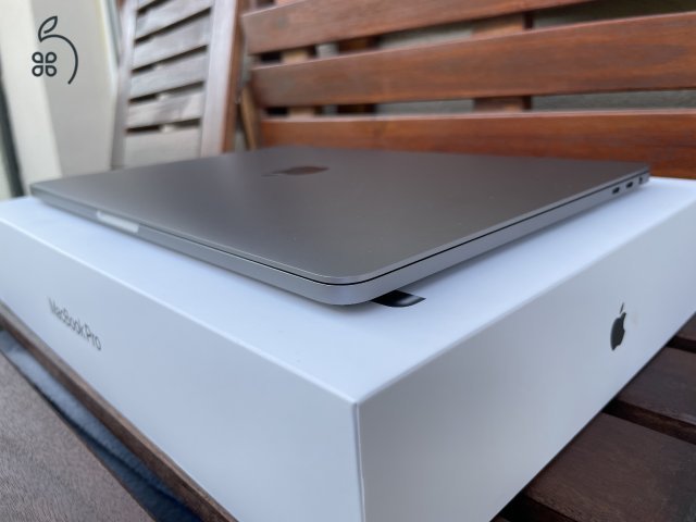 MacBook Pro (2017) 13” / 256 GB / 16 GB / 3,1 GHZ / TOUCH BAR / CTO