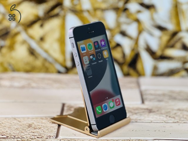 Eladó iPhone SE (2016) 32 GB Space Gray szép állapotú - 12 HÓ GARANCIA - L5224