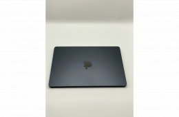 MacBook Air M2 13