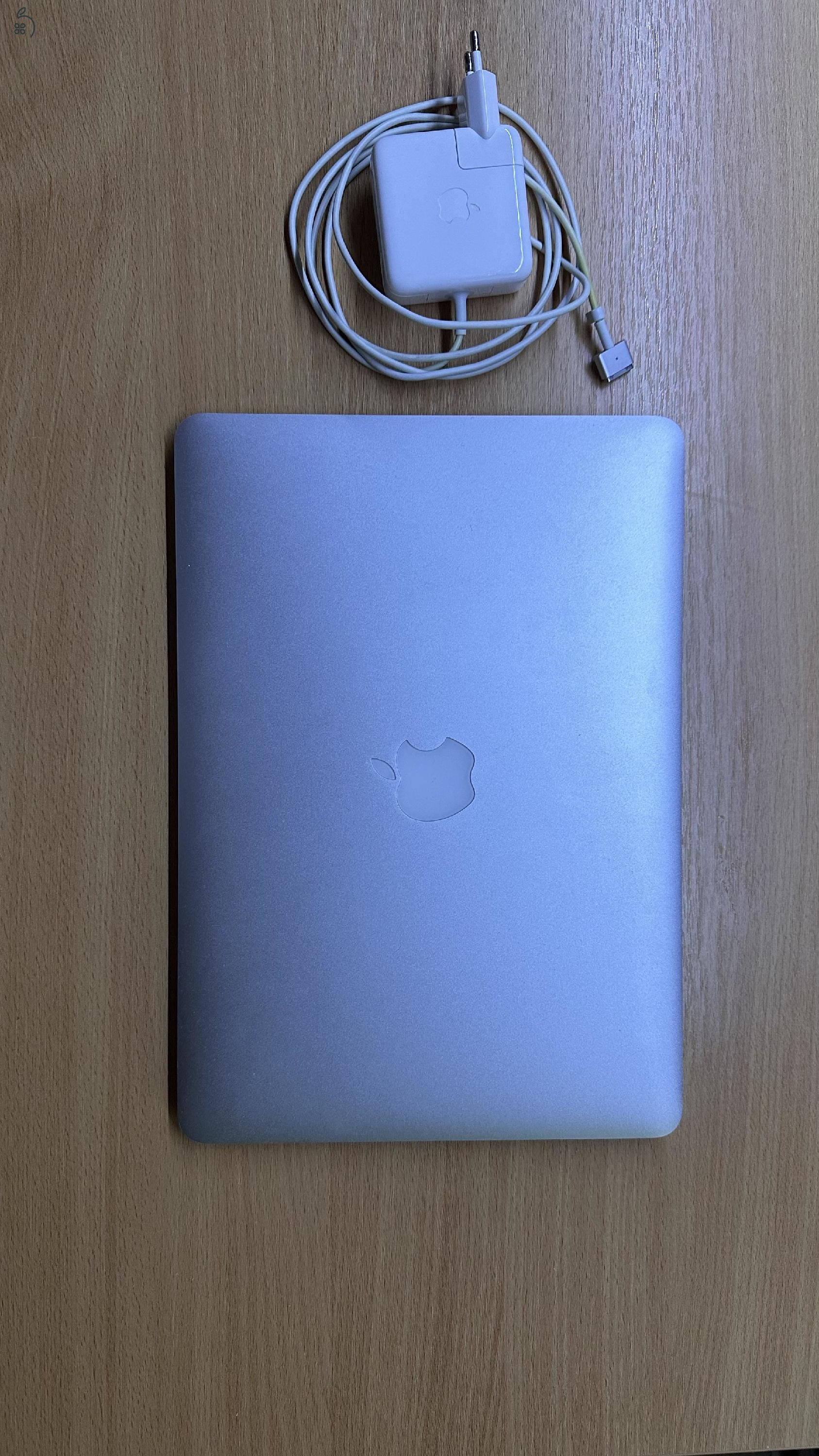 MacBook Air 2017 Eladó