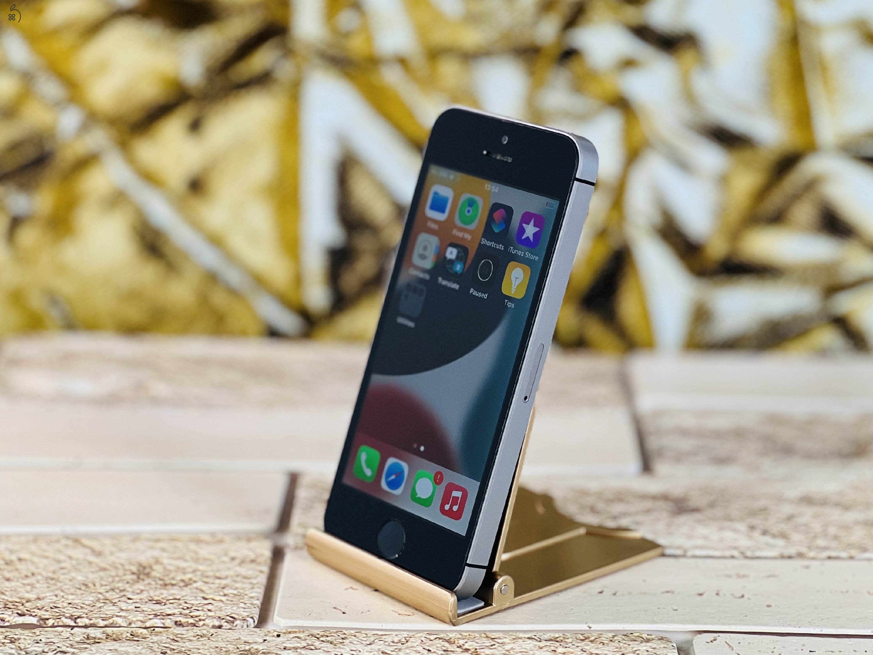 Eladó iPhone SE (2016) 32 GB Space Gray szép állapotú - 12 HÓ GARANCIA - L5250