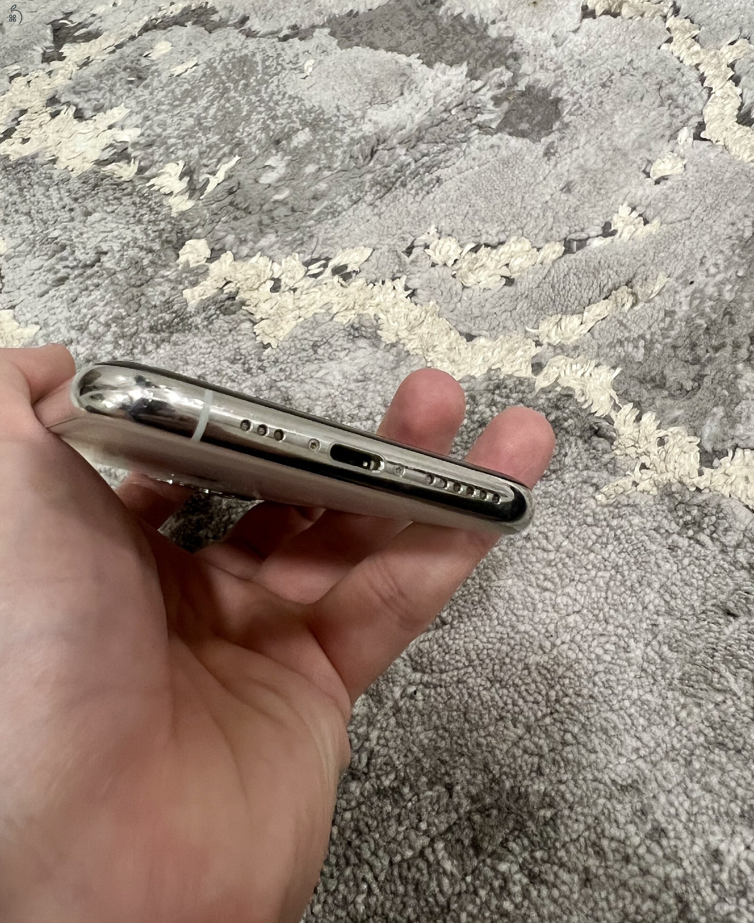 Iphone 11 Pro 64GB Silver kártyafüggetlen.
