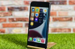 Eladó iPhone SE (2020) 64 GB Black szép állapotú - 12 HÓ GARANCIA - 6714