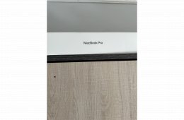 Macbook Pro 14 M3 Pro