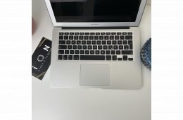 Újszerű Apple MacBook Air 13