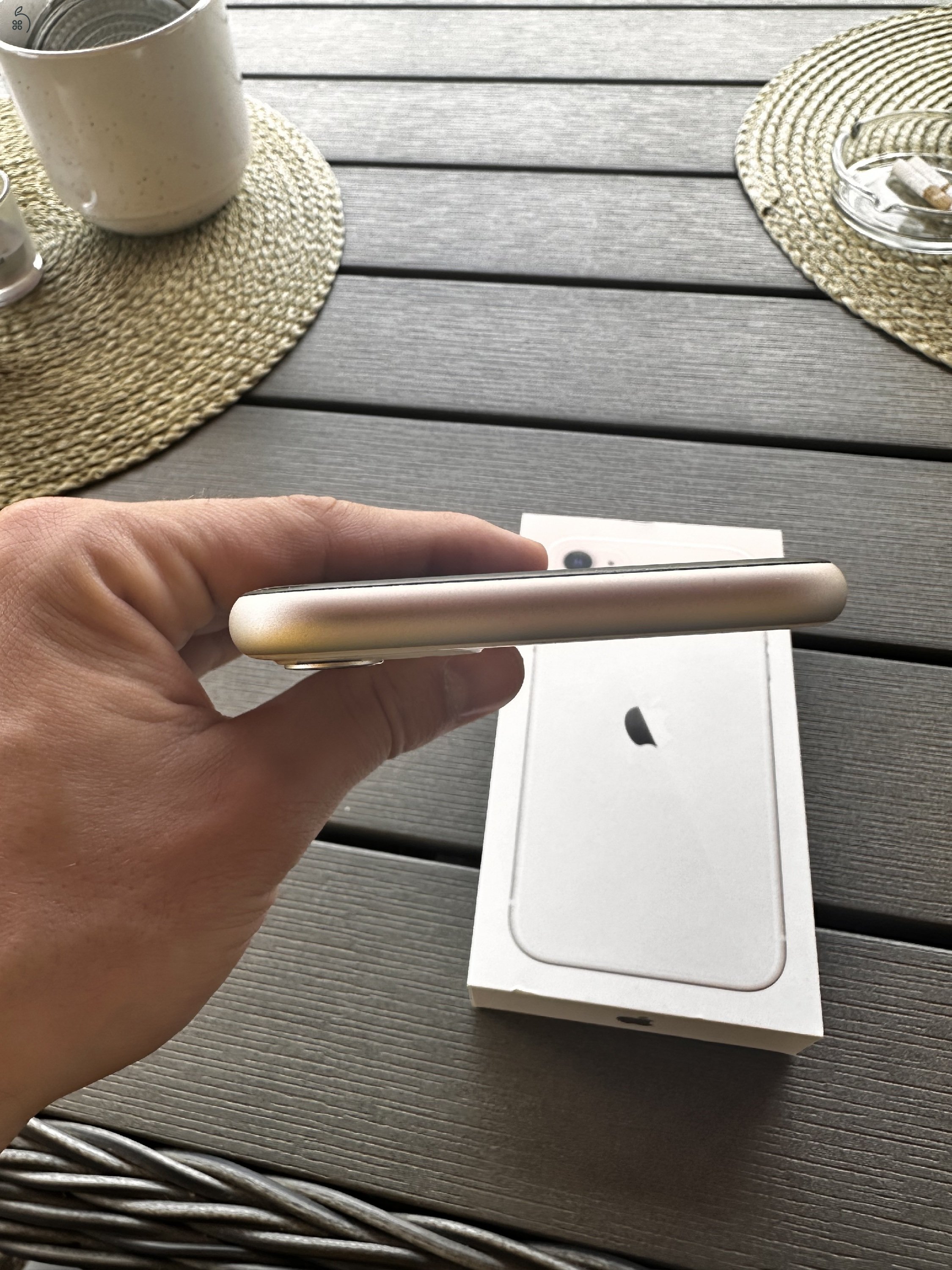 Iphone 11 független fehér 64gb