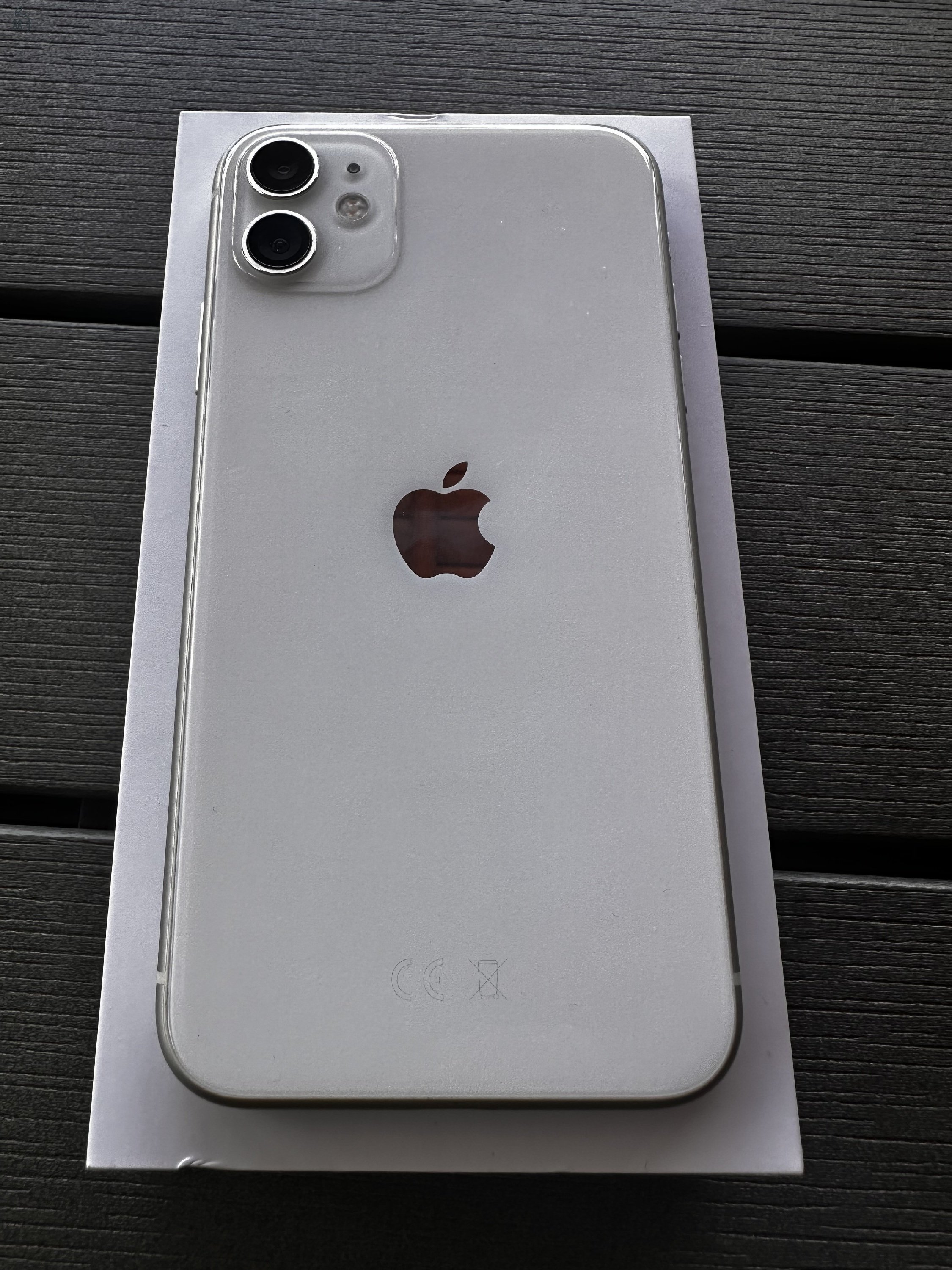 Iphone 11 független fehér 64gb