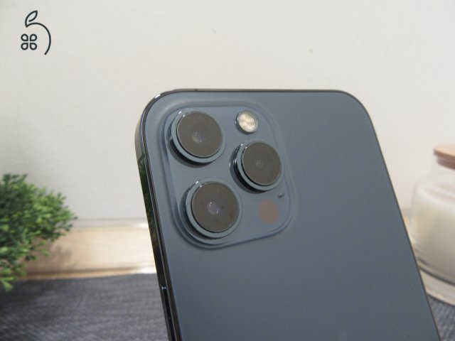 Apple iPhone 12 Pro Max - Blue - Használt, karcmentes