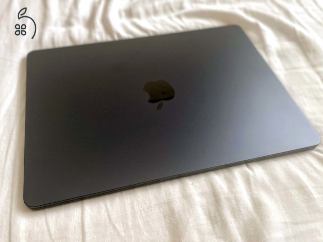 MacBook Air 13,6 M3