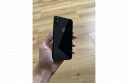 iPhone XS 64GB - Független - Fekete - Szép állapotban