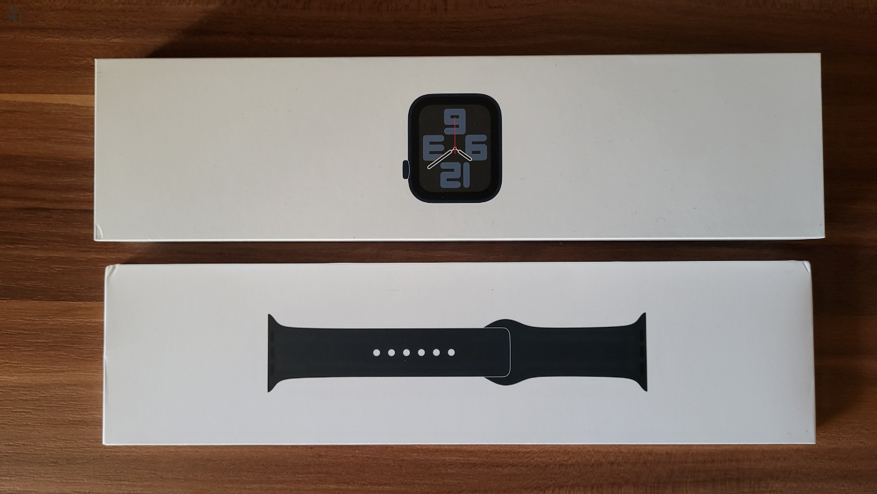 Apple Watch SE 2 (2022) 44mm (JÓ ÁLLAPOT)