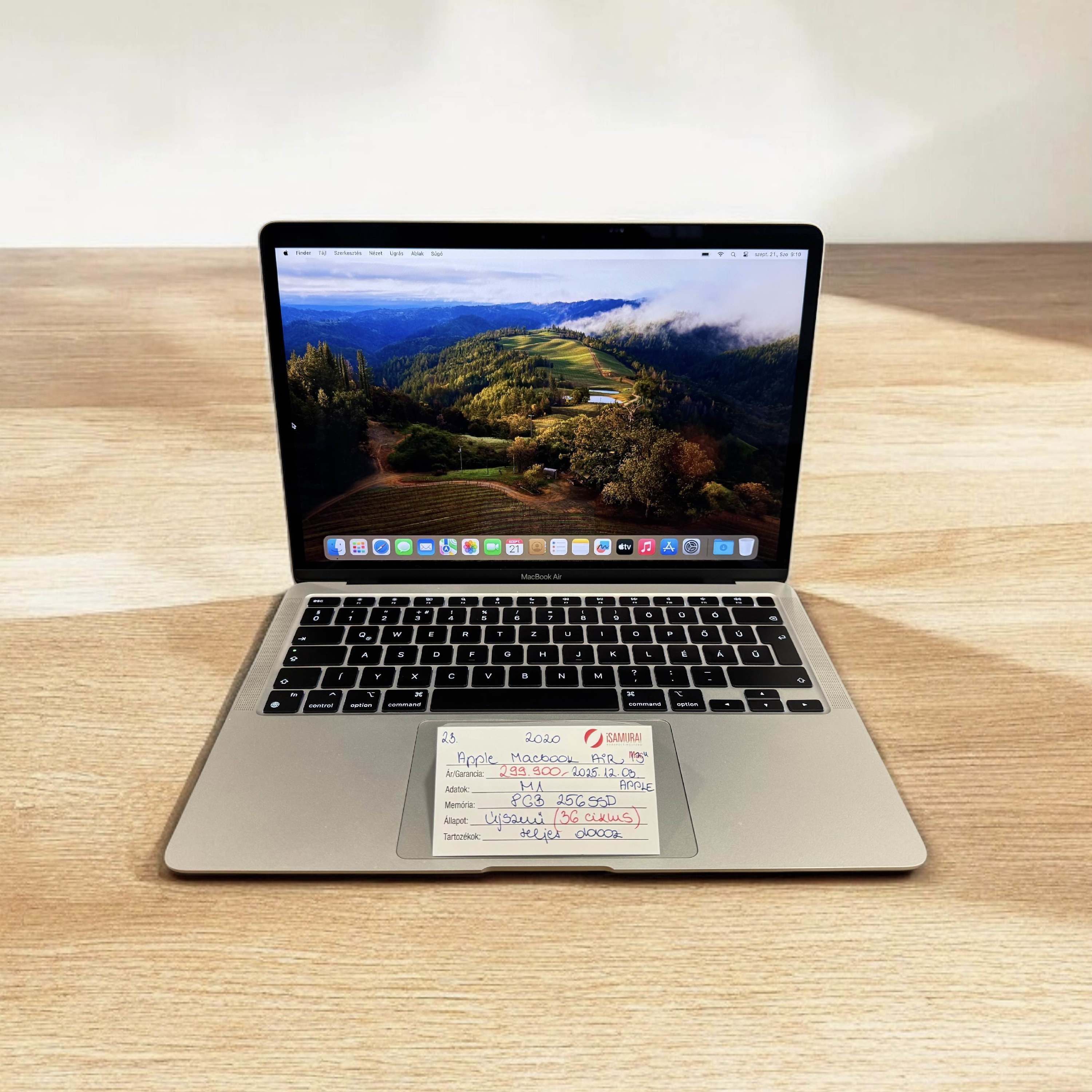 23. Apple MacBook Air M1 - 2020 - 256 GB SSD - 36 ciklus - APPLE GAR