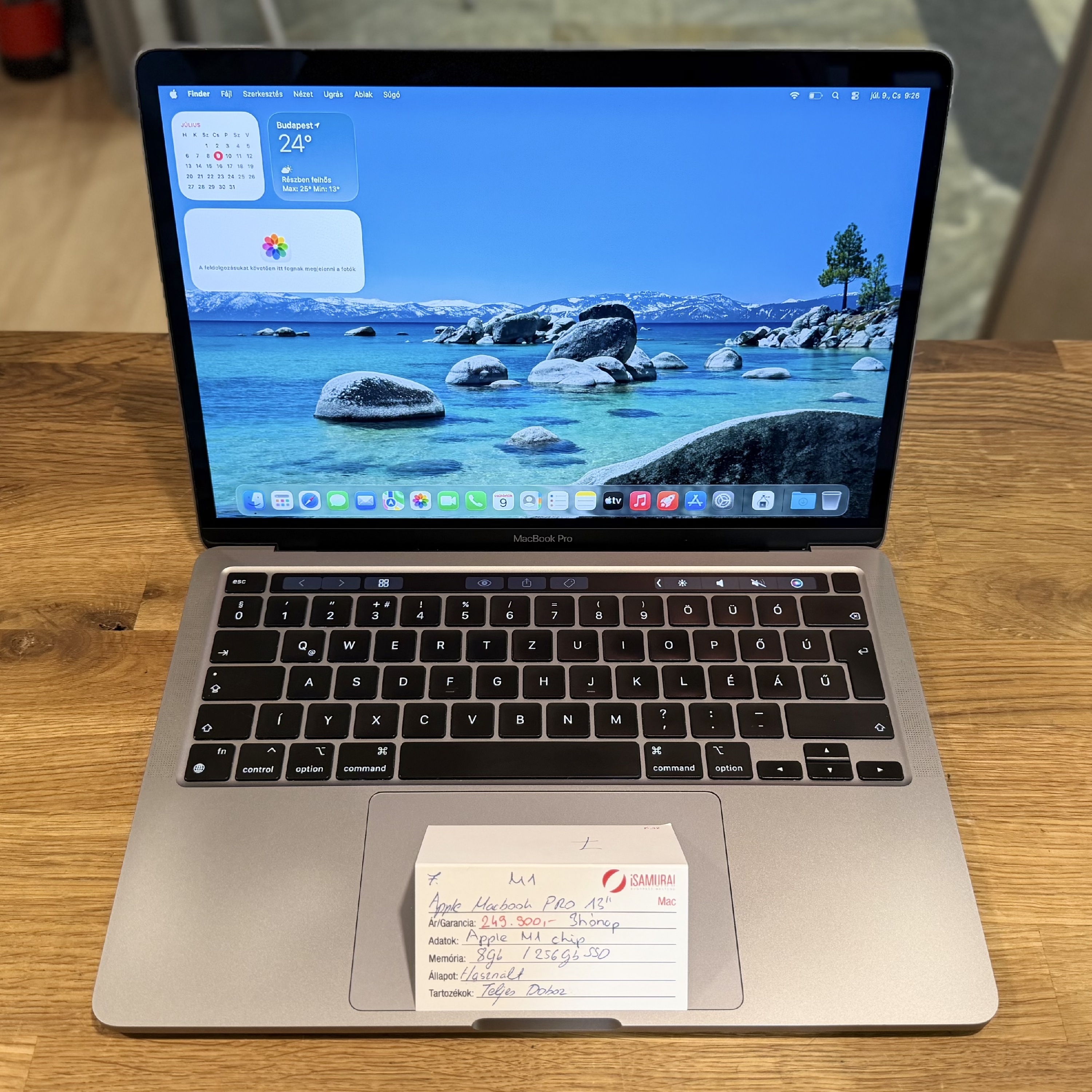 Apple MacBook Pro 13
