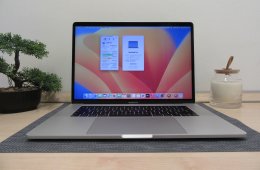 Apple Retina Macbook Pro 15 - 2017 - Használt, megkímélt