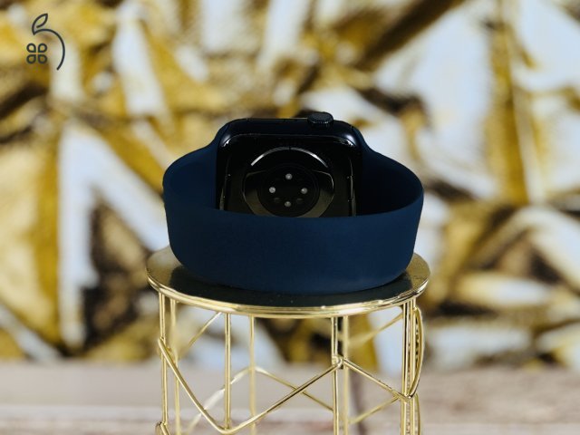 Eladó Apple Watch Series 7 S7 45mm GPS A2474  Aluminium Midnight szép állapotú - 12 HÓ GARANCIA - S1587
