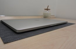 Apple Retina Macbook Pro 15 - 2017 - Használt, karcmentes