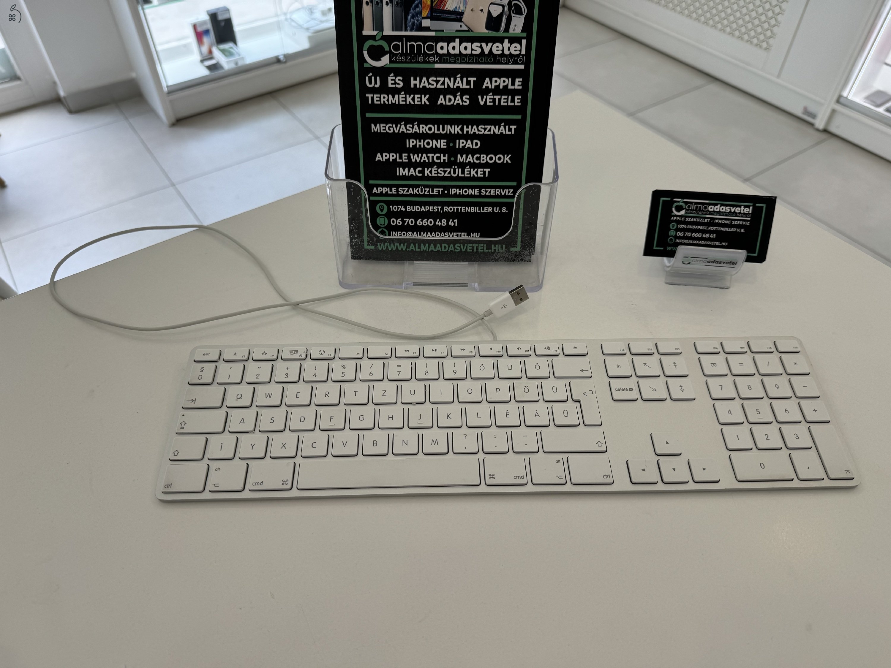 Apple Magic Keyboard USB/1 hónap garancia/Újszerű/