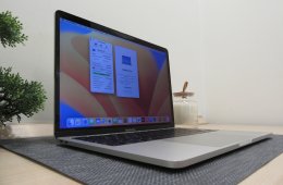 Apple Macbook Pro 13 - 2017 - Használt, kis hibával