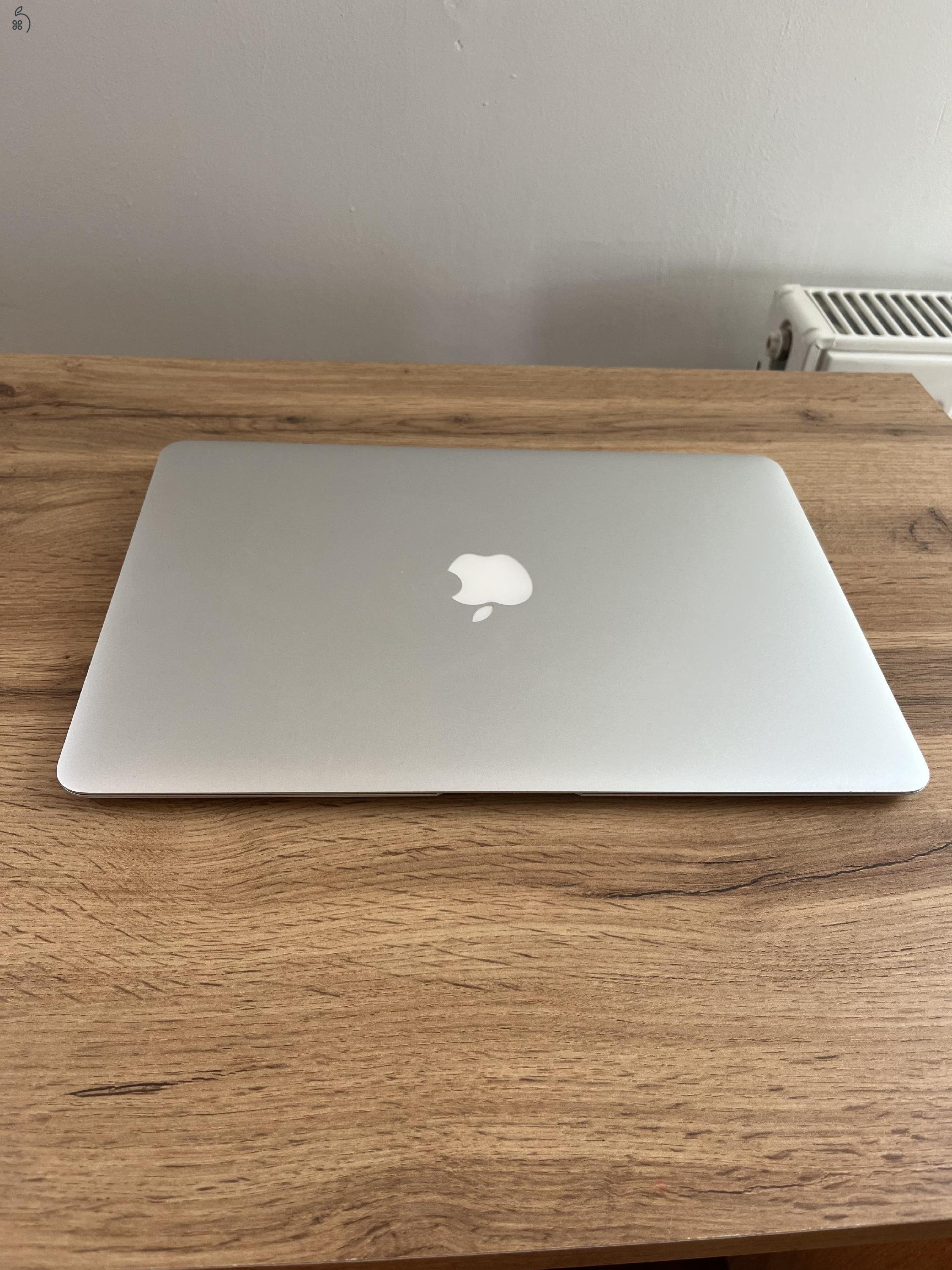 MacBook Air (13-inch, 2017) 128gb